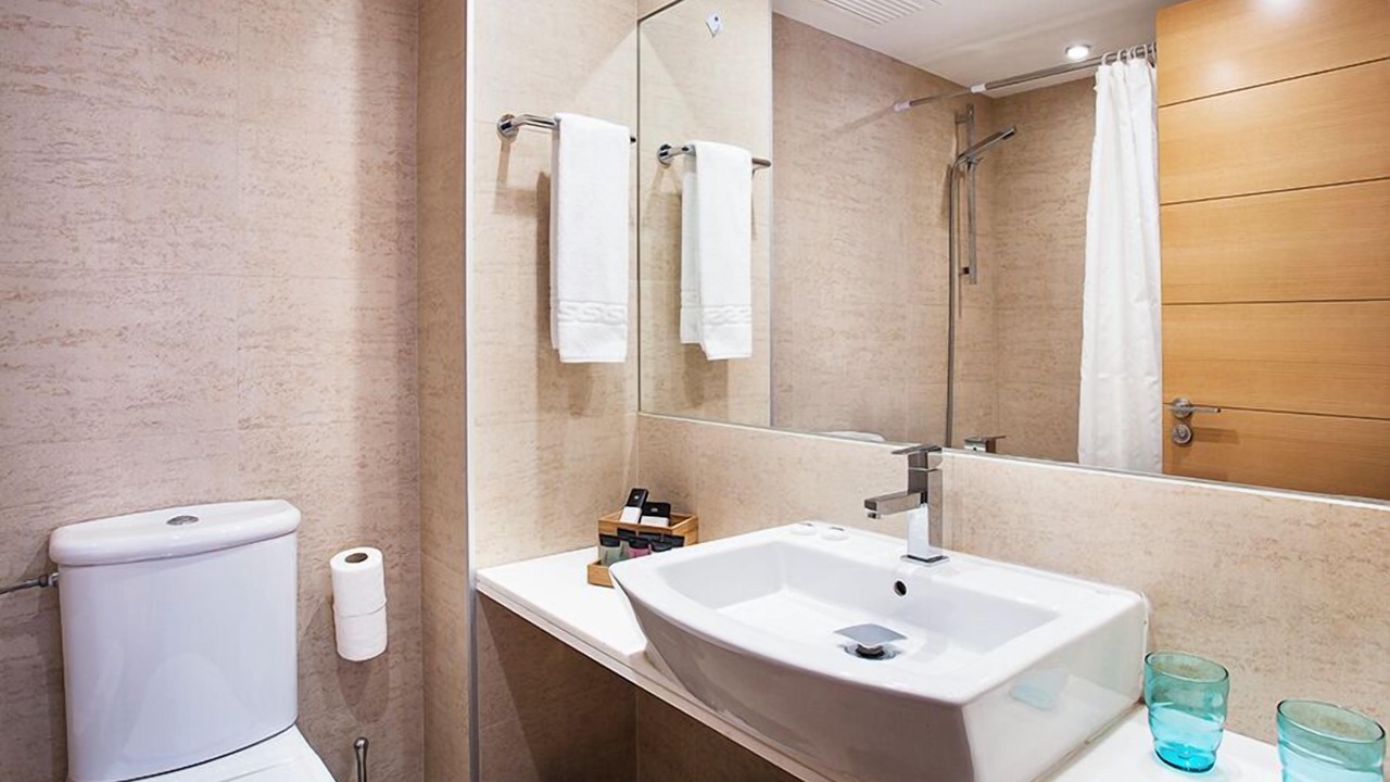 Photo of Bathroom in Poblenou