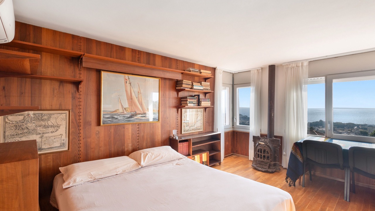 Photo of Bedroom in Sant Vicenc de Montalt