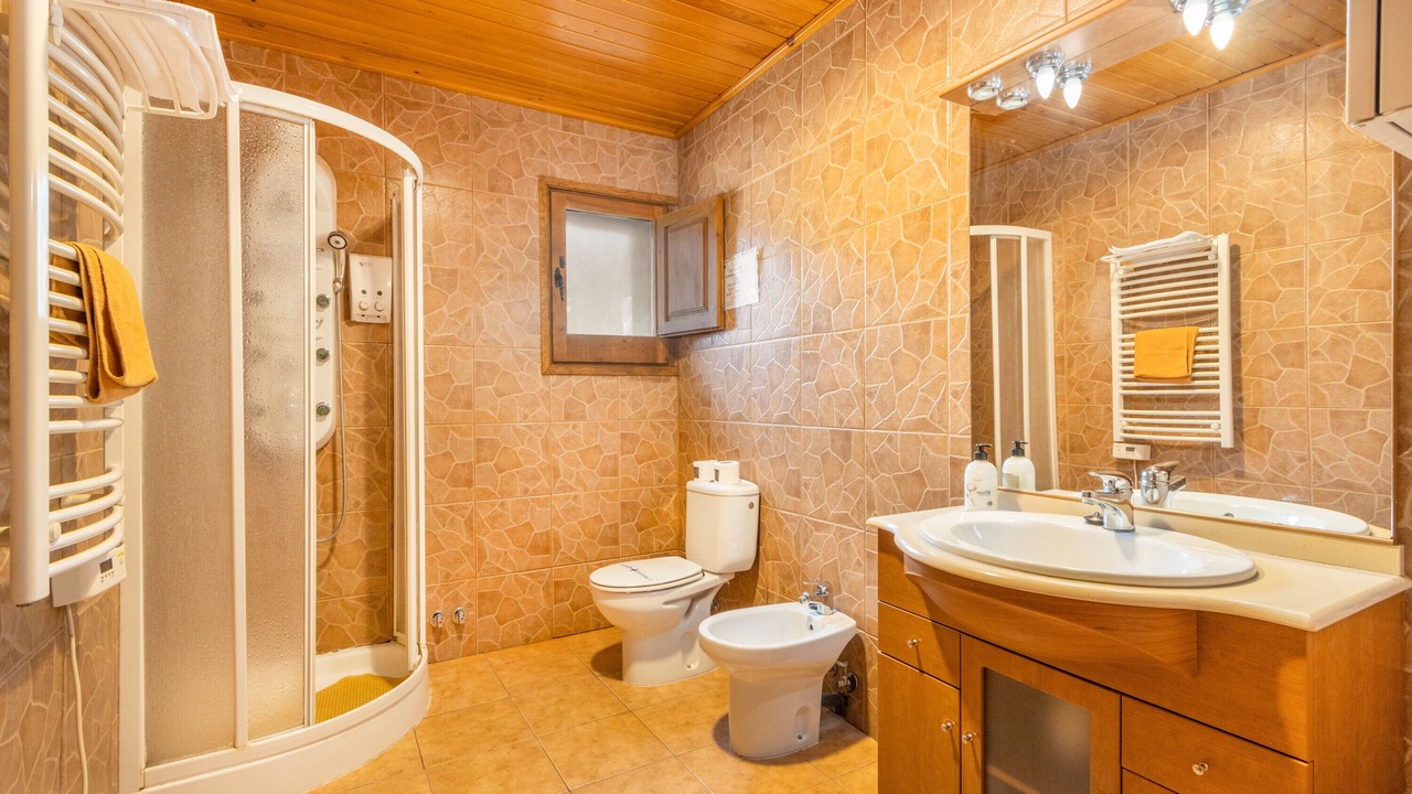 Photo of Bathroom in Capolat
