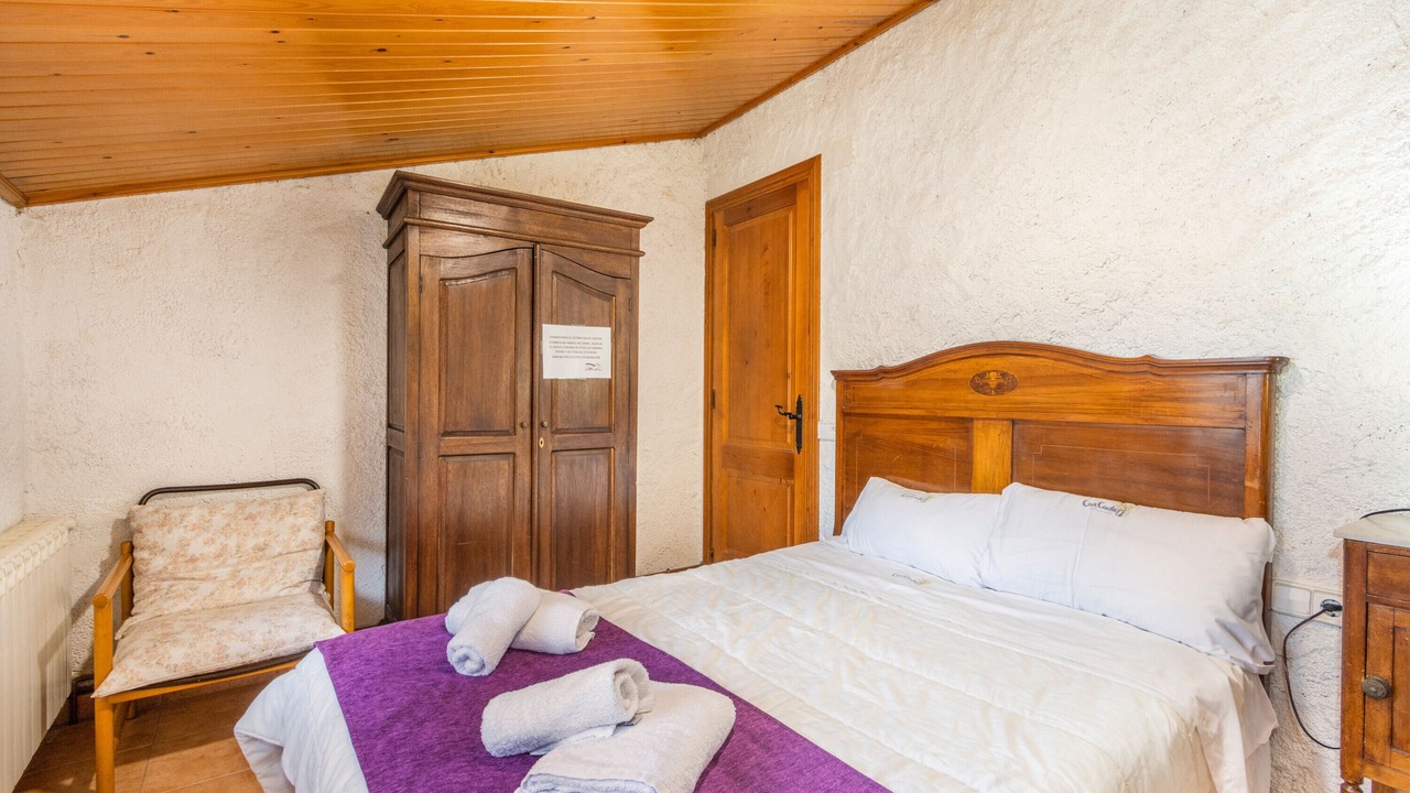 Photo of Bedroom in Capolat