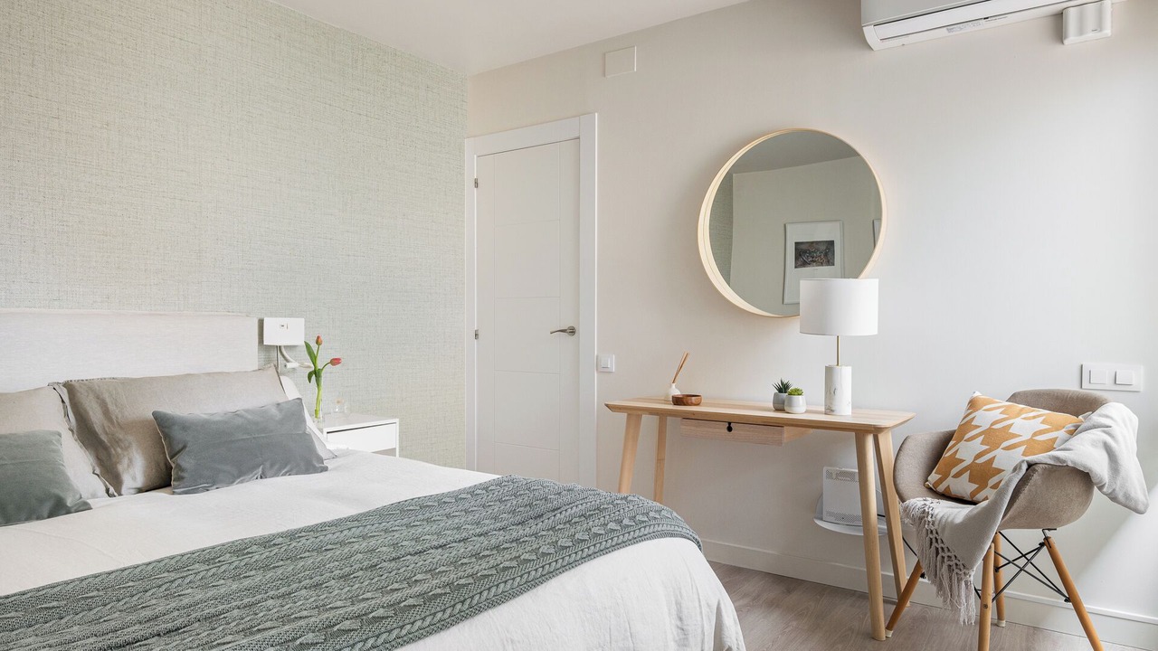 Photo of Bedroom in Gornal