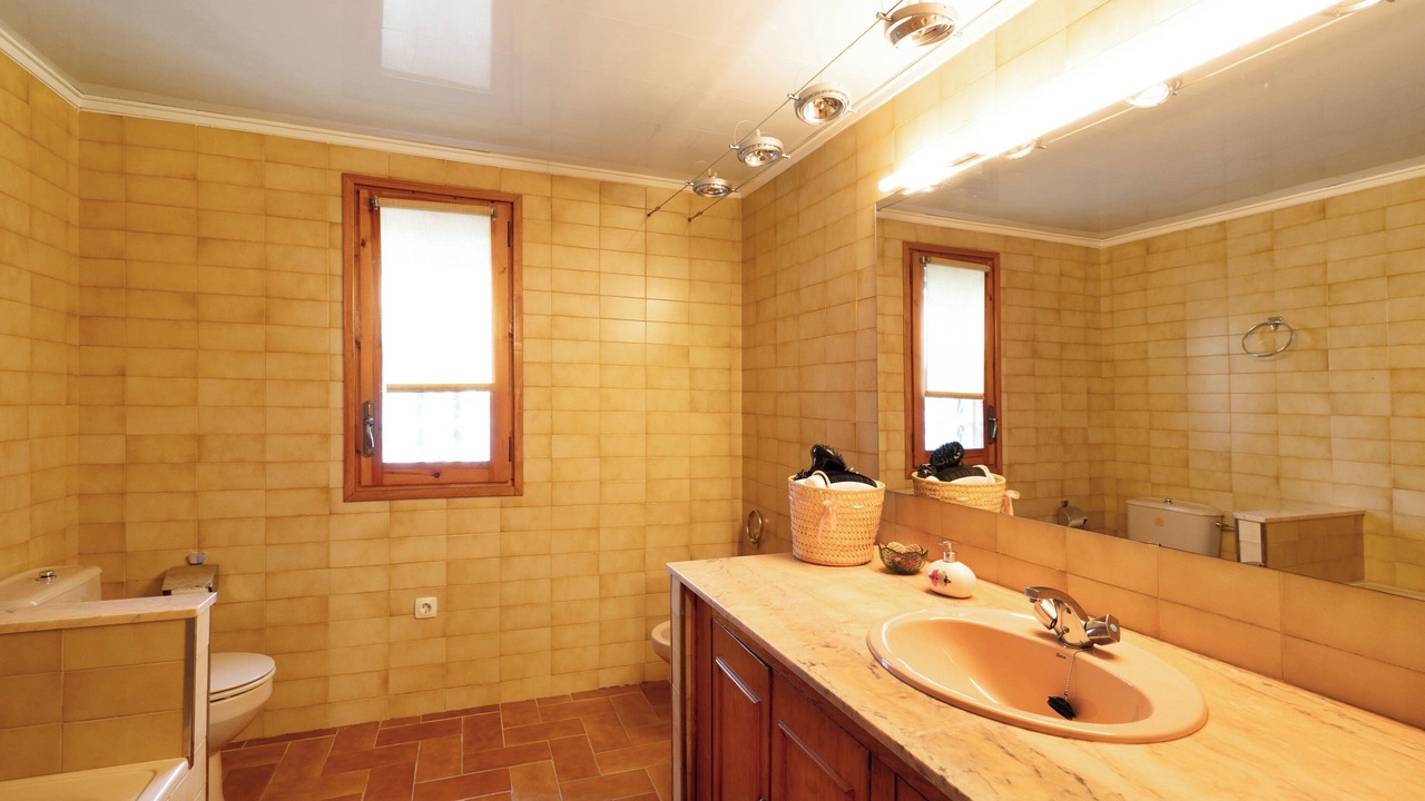 Photo of Bathroom in Avia