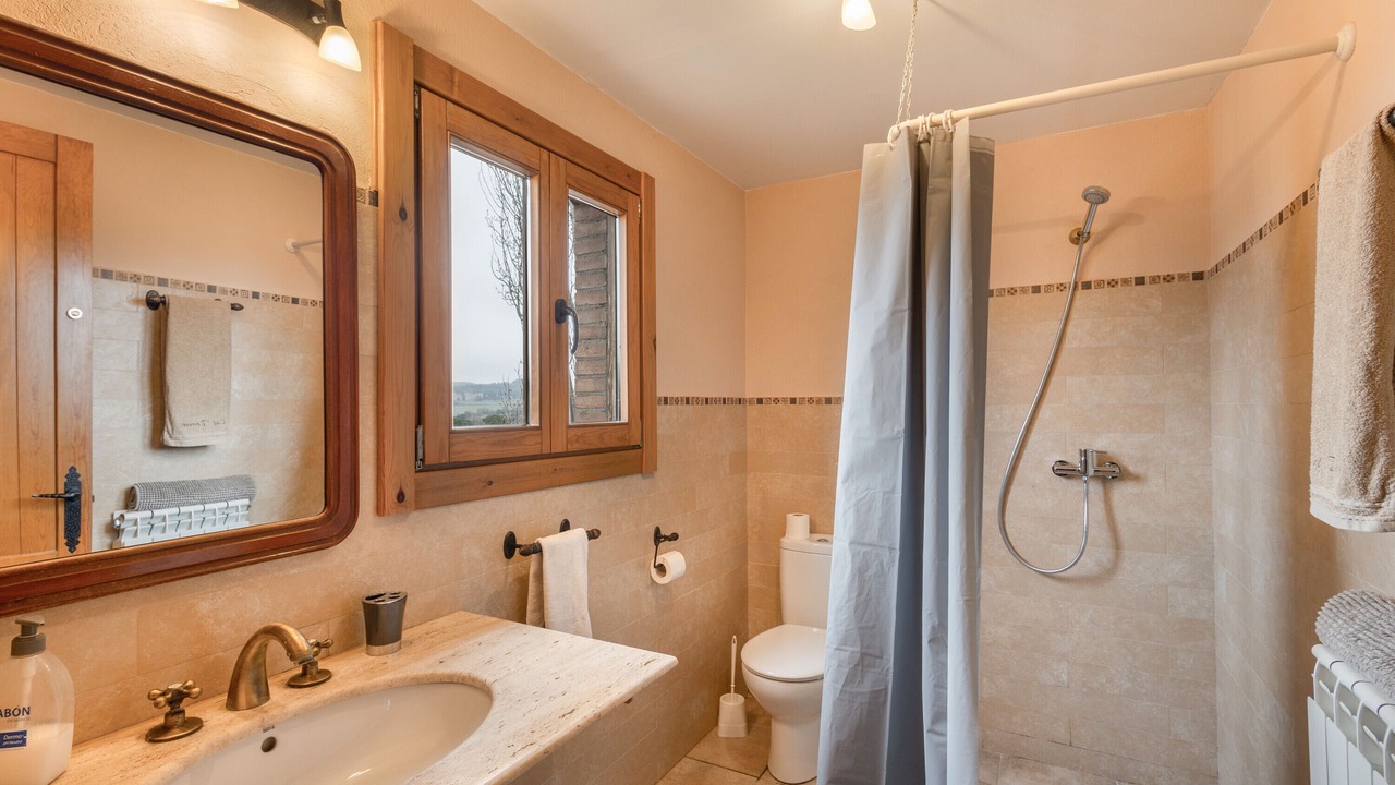 Photo of Bathroom in Casserres