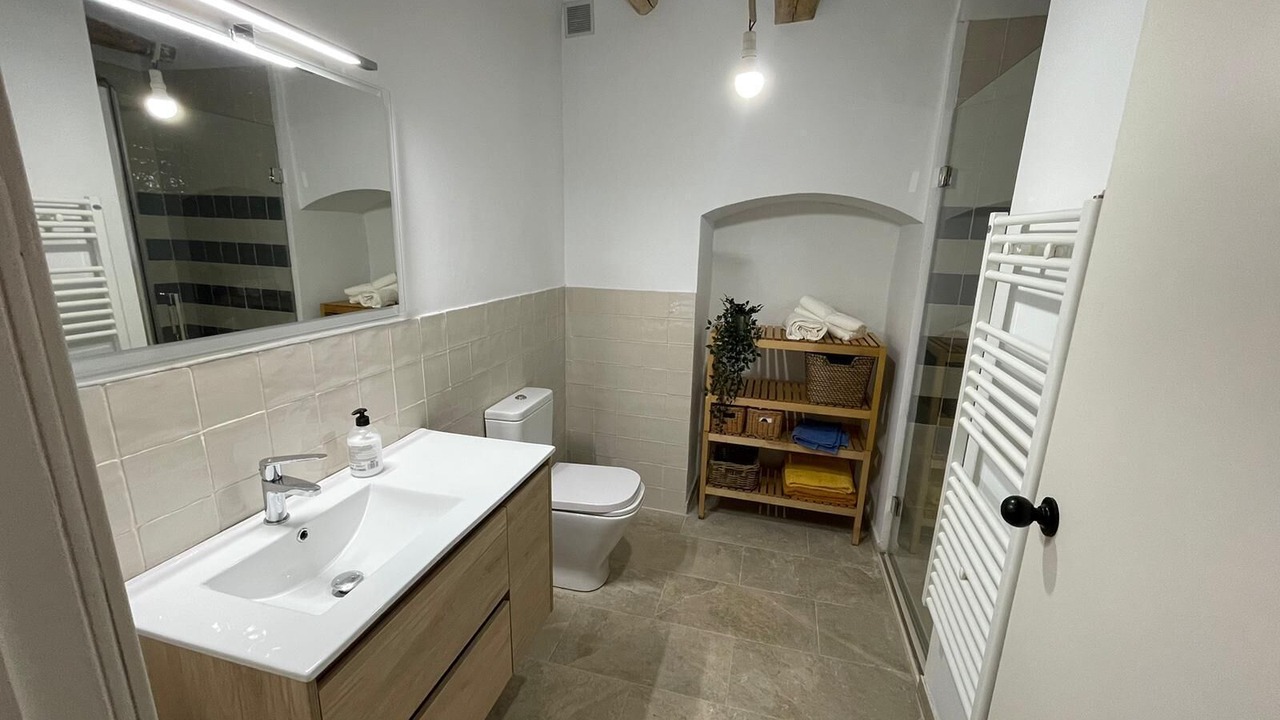 Photo of Bathroom in Mura
