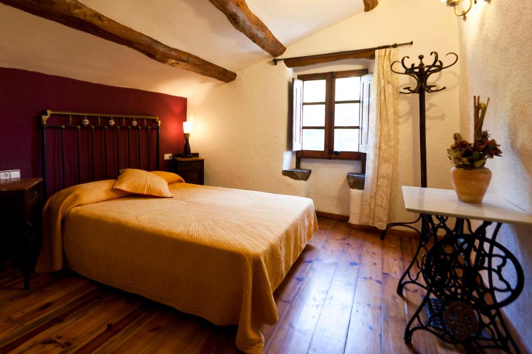 Photo of Bedroom in Casserres