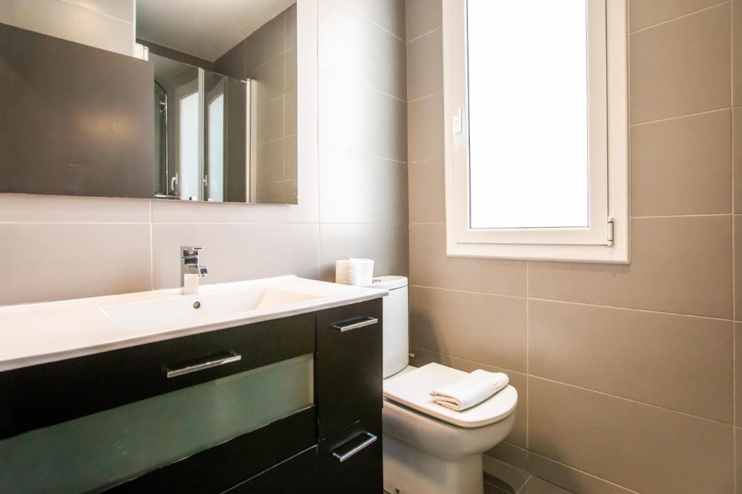 Photo of Bathroom in El Camp de l'Arpa del Clot
