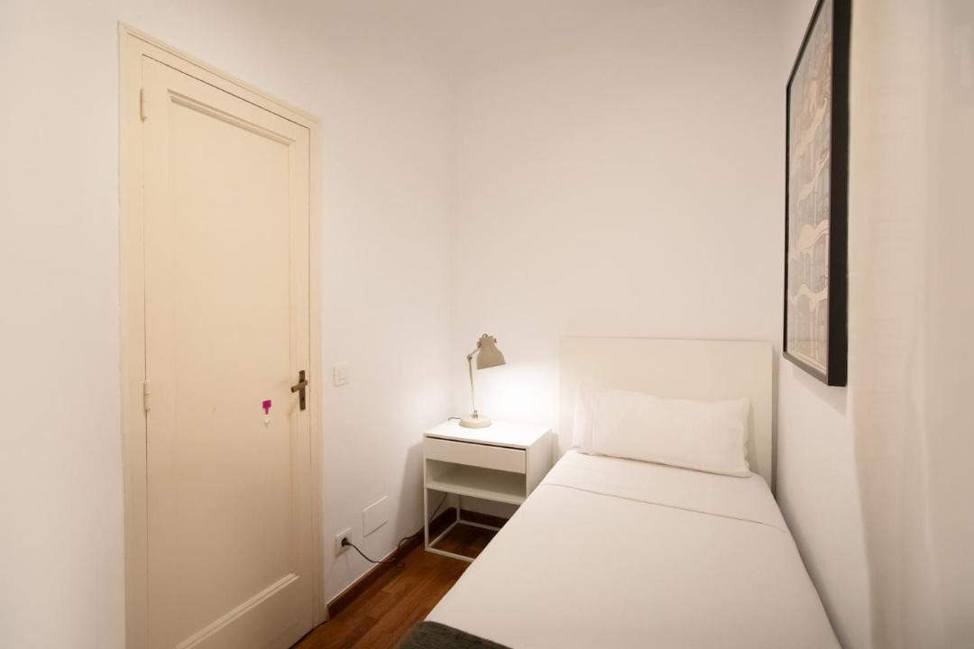 Photo of Bedroom in El Camp de l'Arpa del Clot