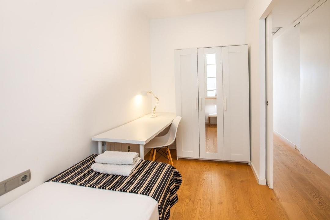 Photo of Bedroom in El Camp de l'Arpa del Clot