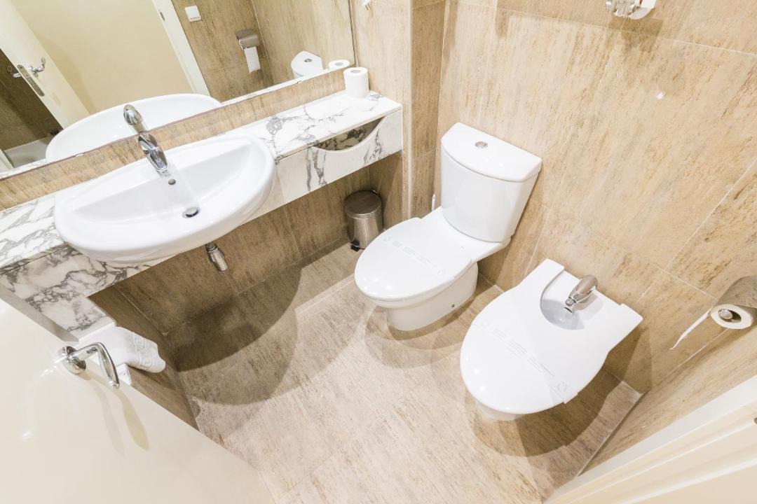 Photo of Bathroom in Sants