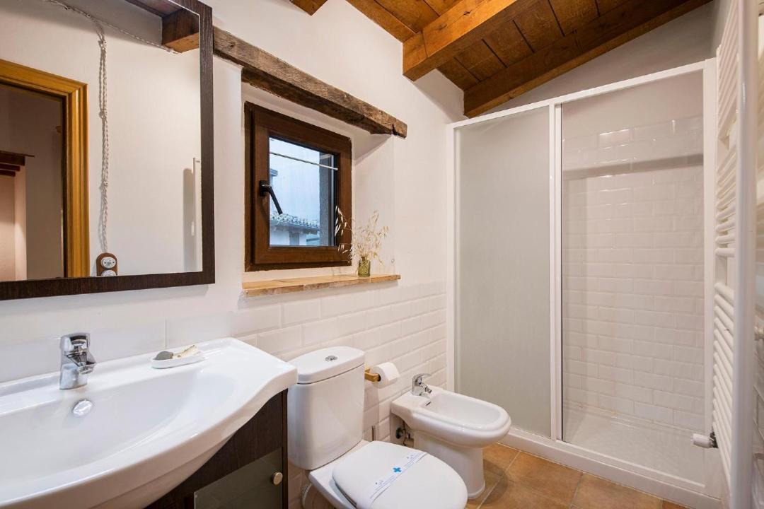 Photo of Bathroom in Beguda
