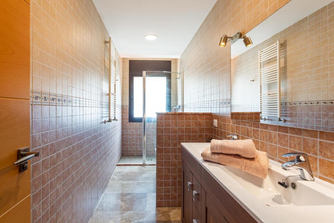 Photo of Bathroom in El Mas Mora