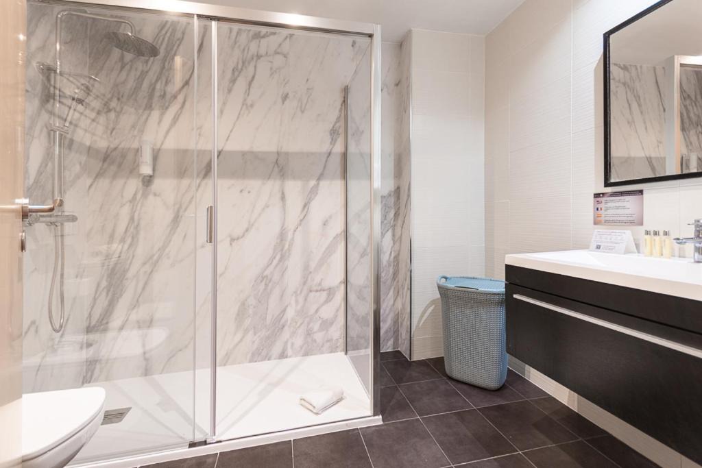Photo of Bathroom in el Camp d'en Grassot i Gracia Nova