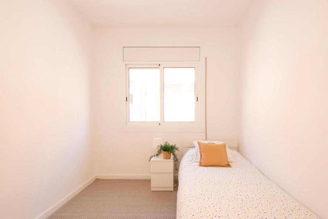 Photo of Bedroom in Almeda