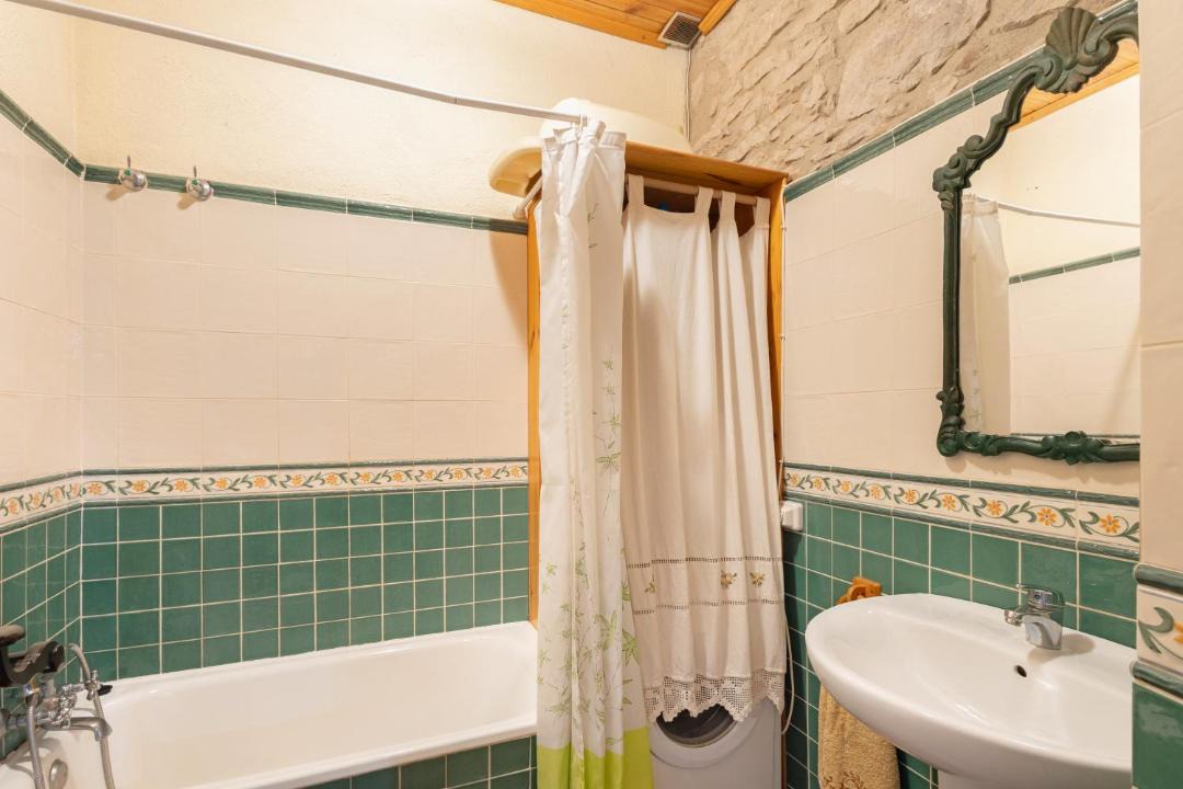 Photo of Bathroom in Balsareny