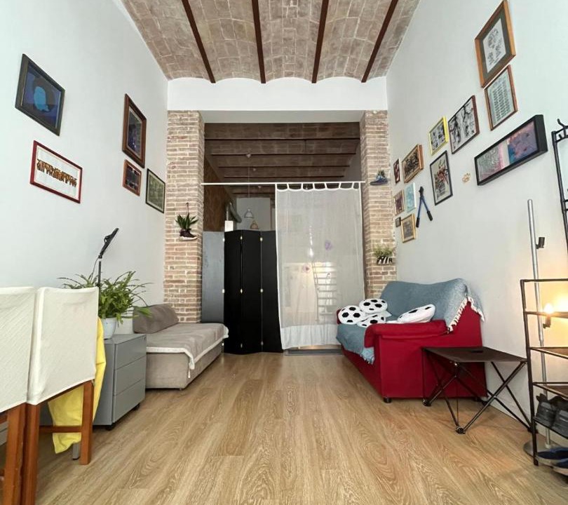 Photo of Livingroom in El Camp de l'Arpa del Clot