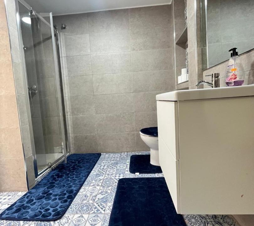 Photo of Bathroom in El Camp de l'Arpa del Clot