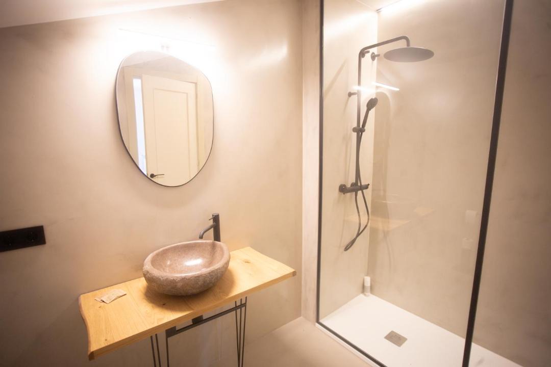 Photo of Bathroom in Saldes