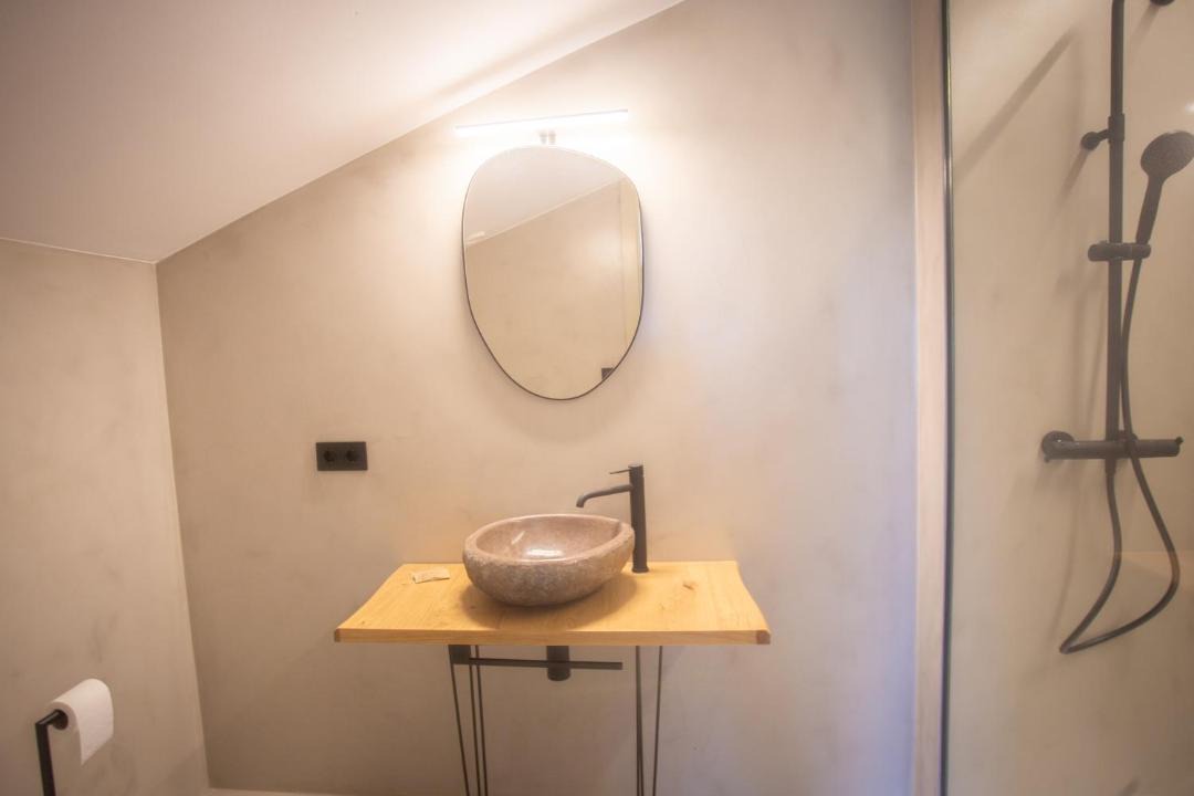 Photo of Bathroom in Saldes
