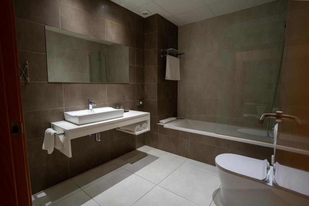 Photo of Bathroom in Vallromanes