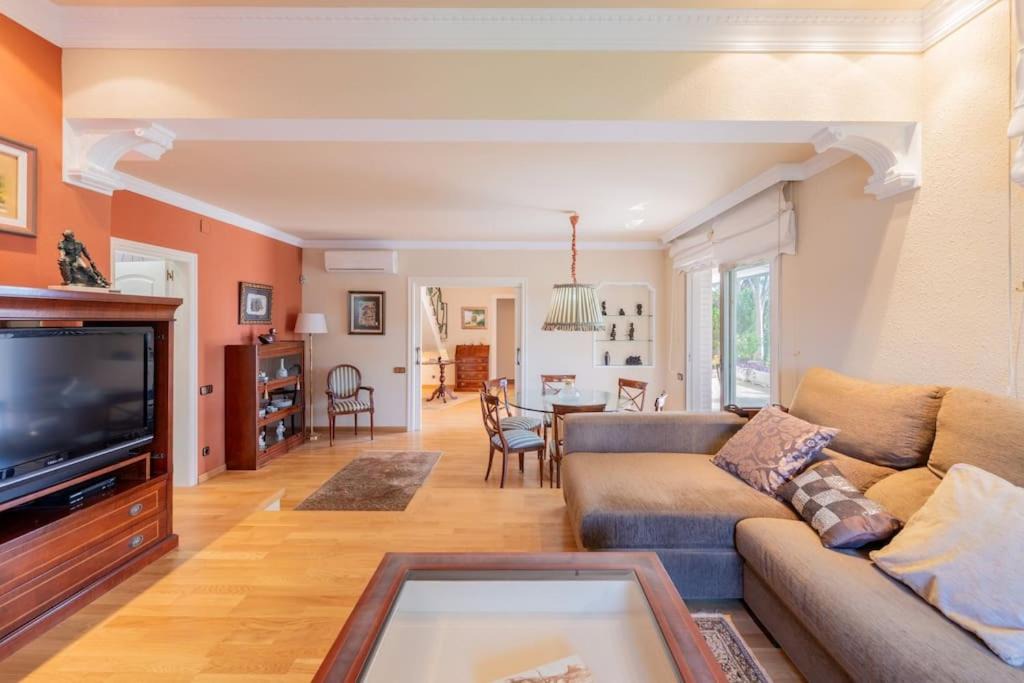 Photo of Livingroom in Palleja