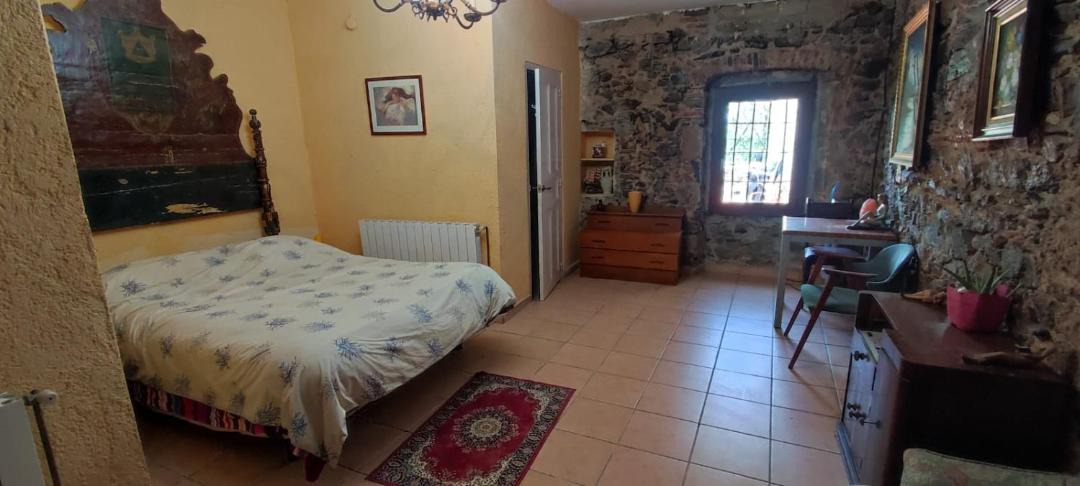 Photo of Others in Montnegre