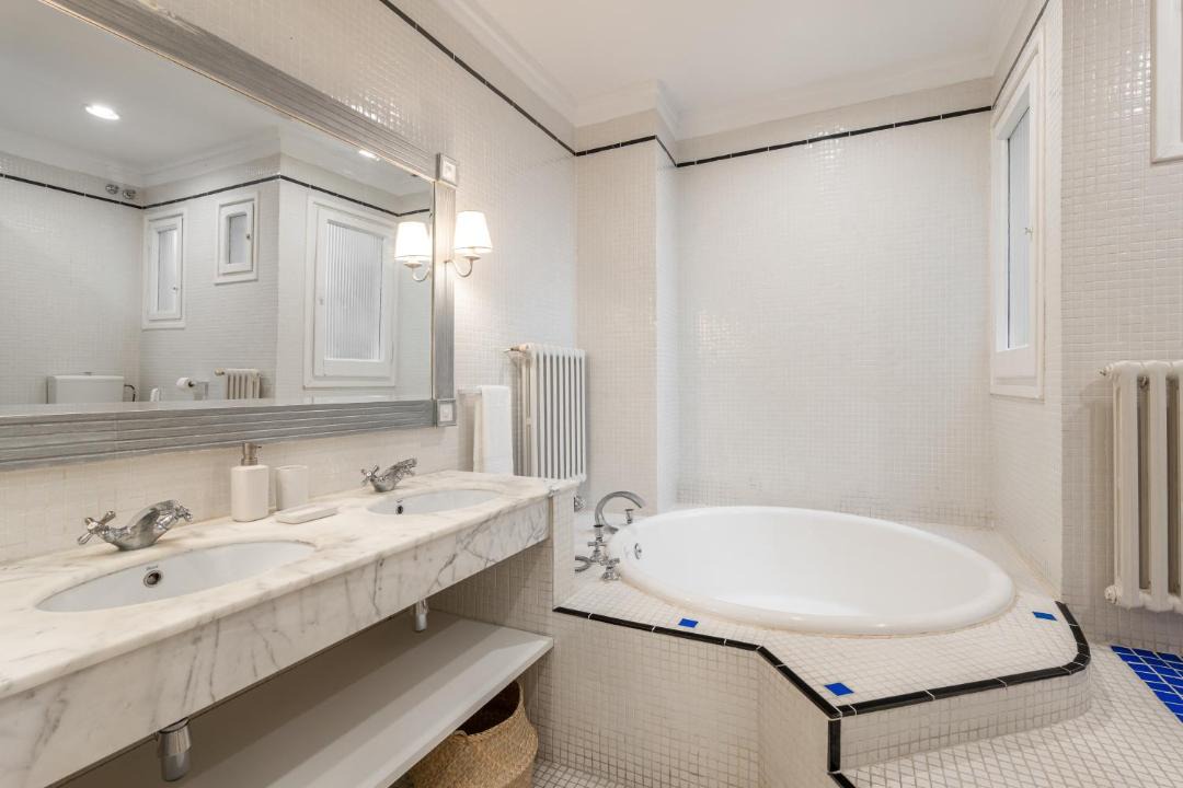 Photo of Bathroom in Sant Gervasi – la Bonanova