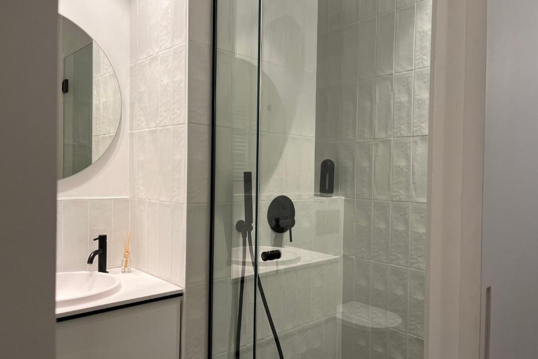 Photo of Bathroom in Vic