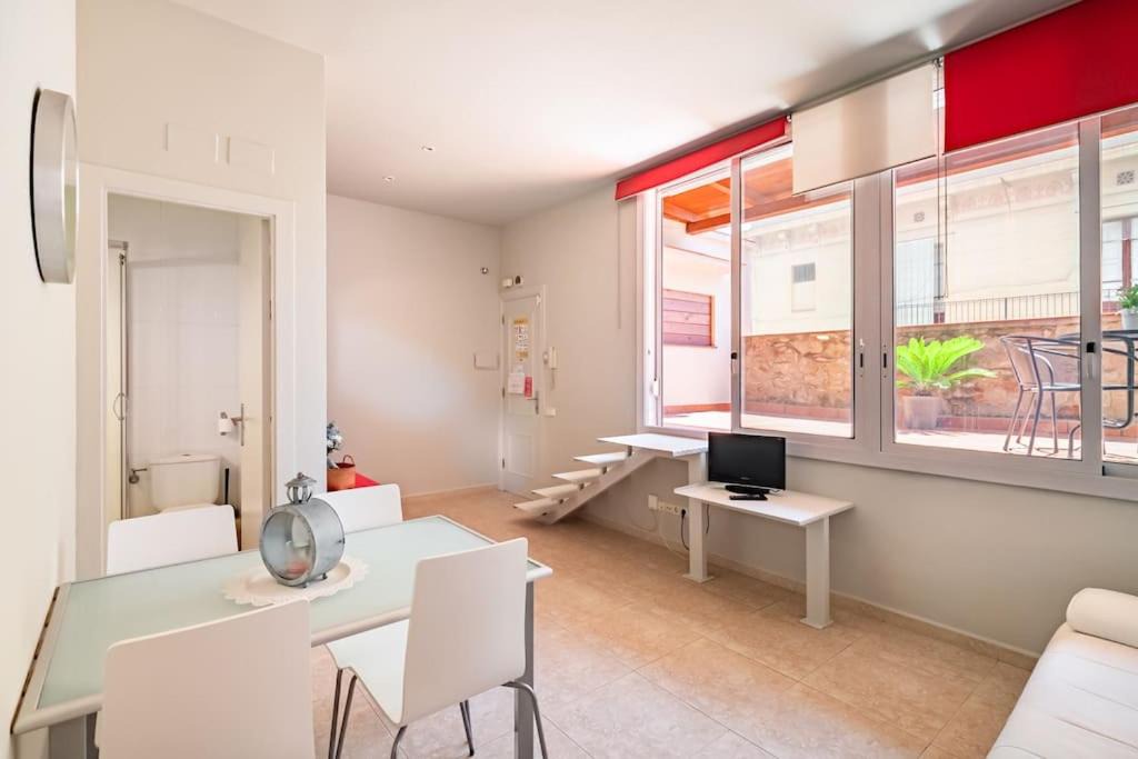 Photo of Livingroom in Hostafrancs