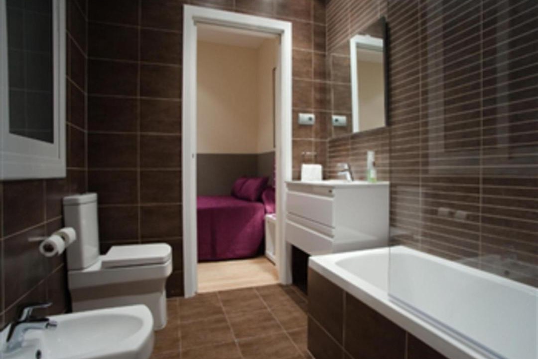 Photo of Bathroom in El Born