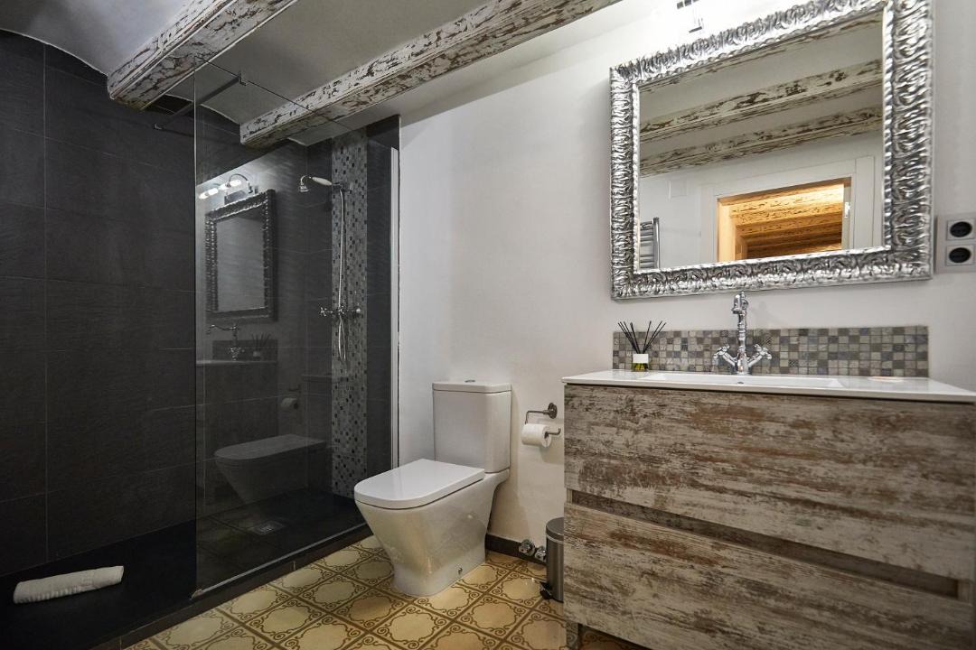 Photo of Bathroom in El Poble-sec