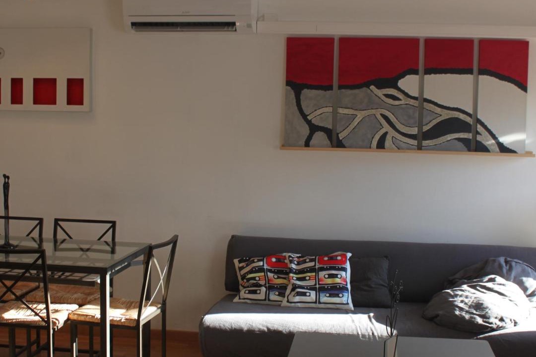 Photo of Livingroom in Vic
