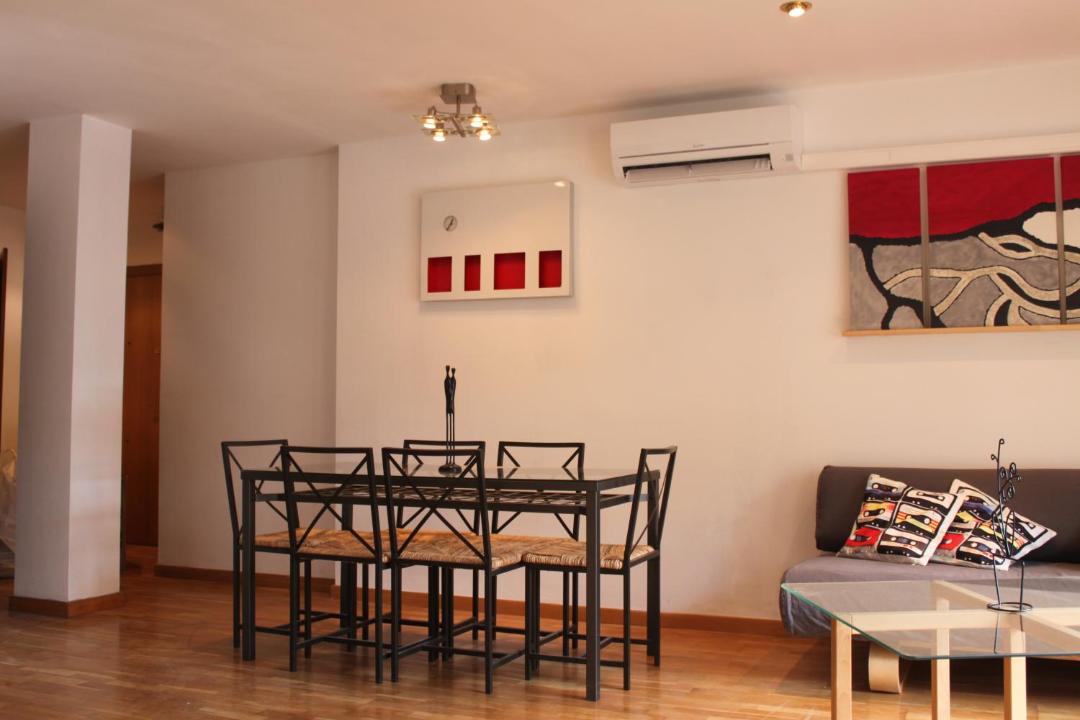 Photo of Livingroom in Vic