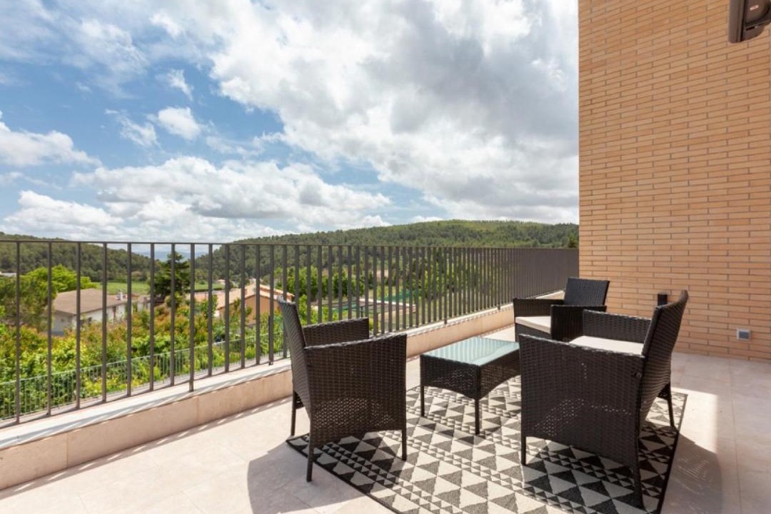 Photo of Patio Balcony in Mediona