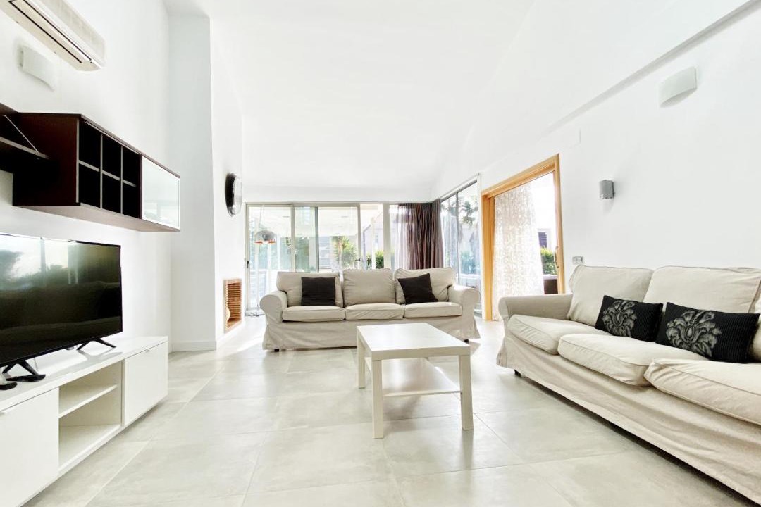 Photo of Livingroom in L Almadrava