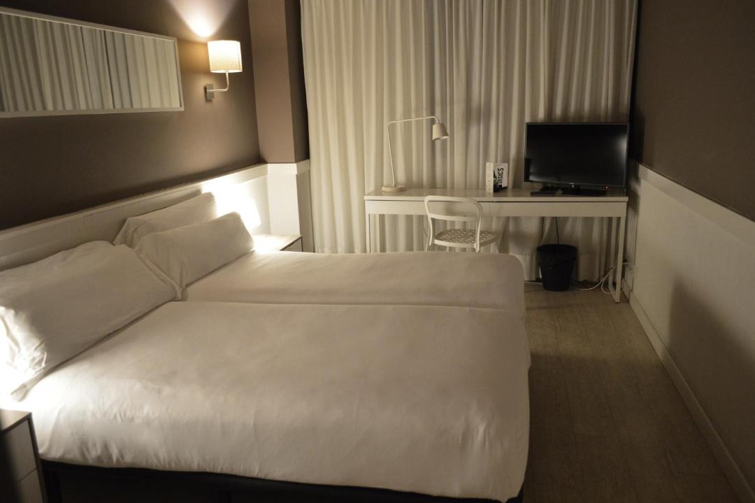 Photo of Bedroom in El Poble-sec