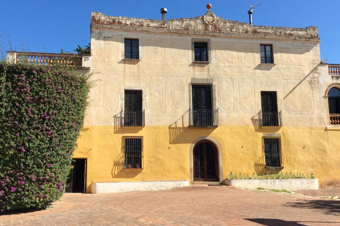 Photo of Buildings in Premia de Dalt