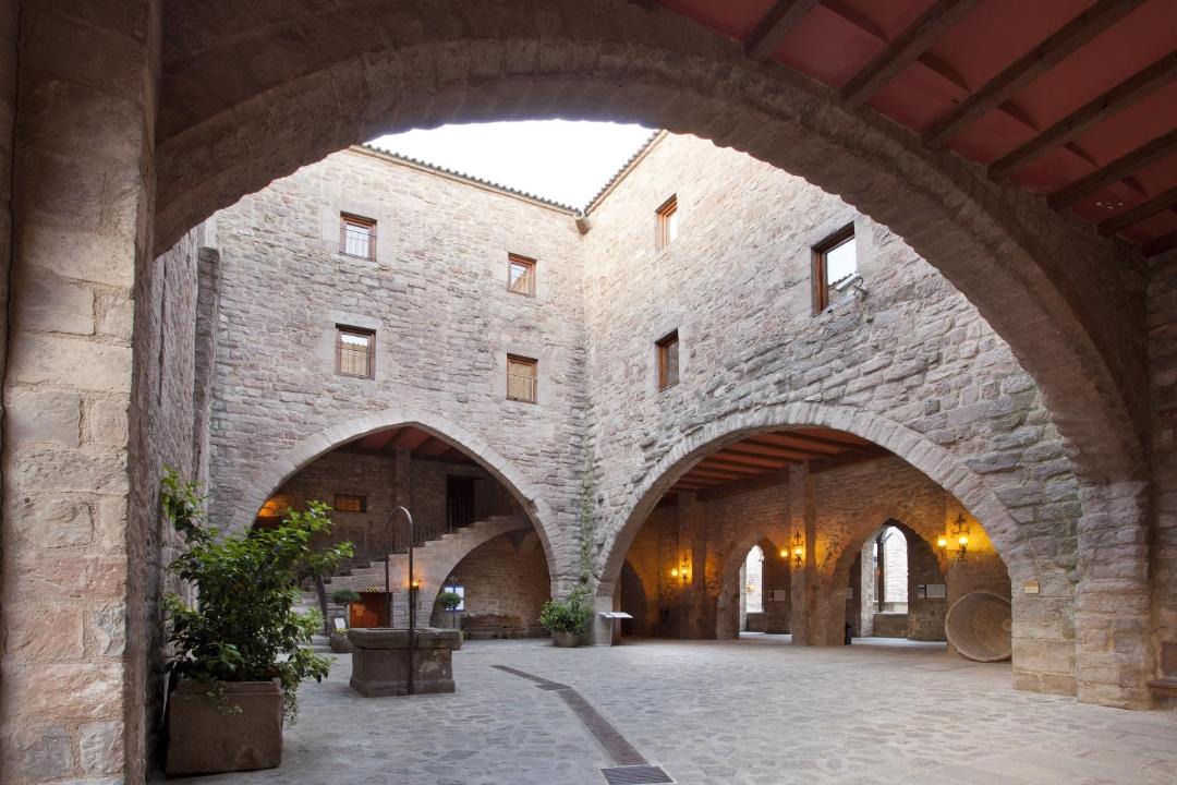Photo of Others in Cardona