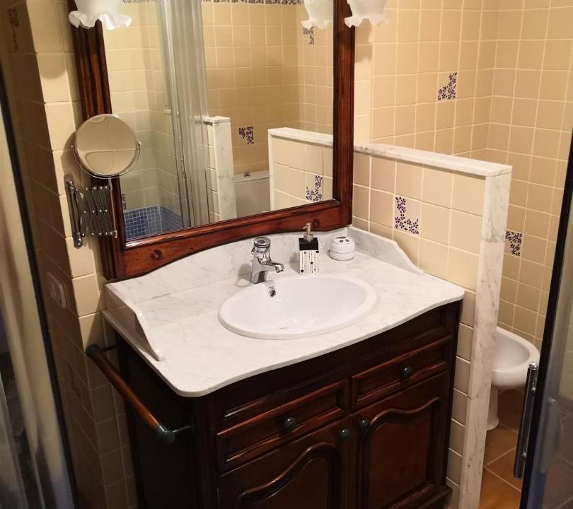 Photo of Bathroom in Perafita