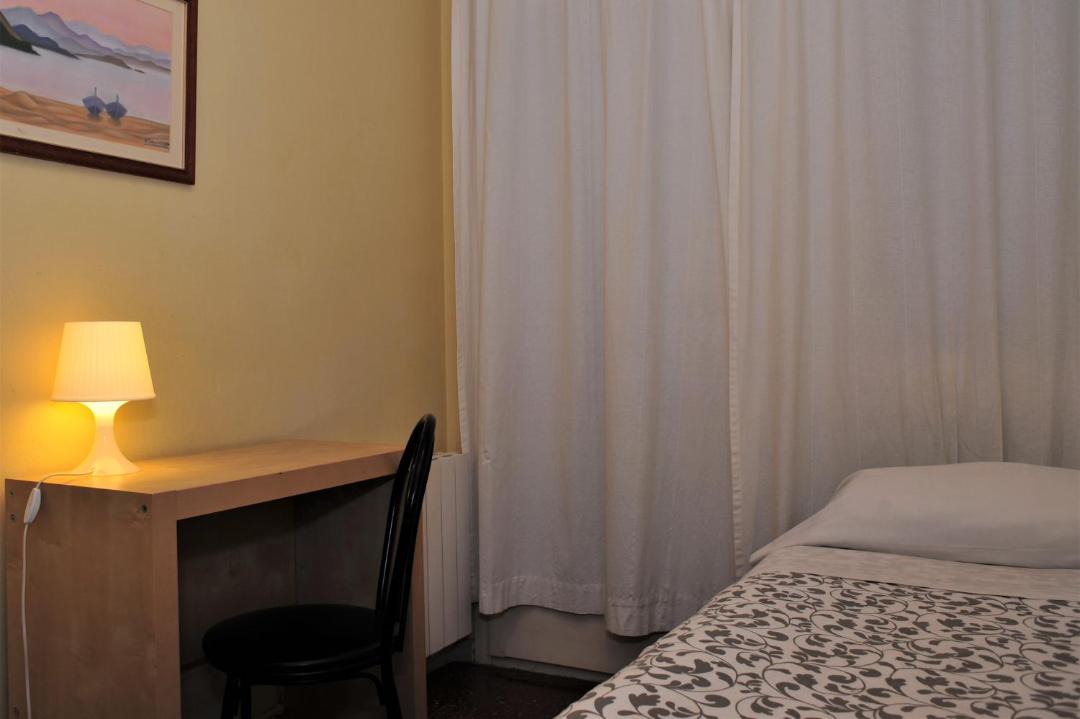 Photo of Bedroom in Hostafrancs