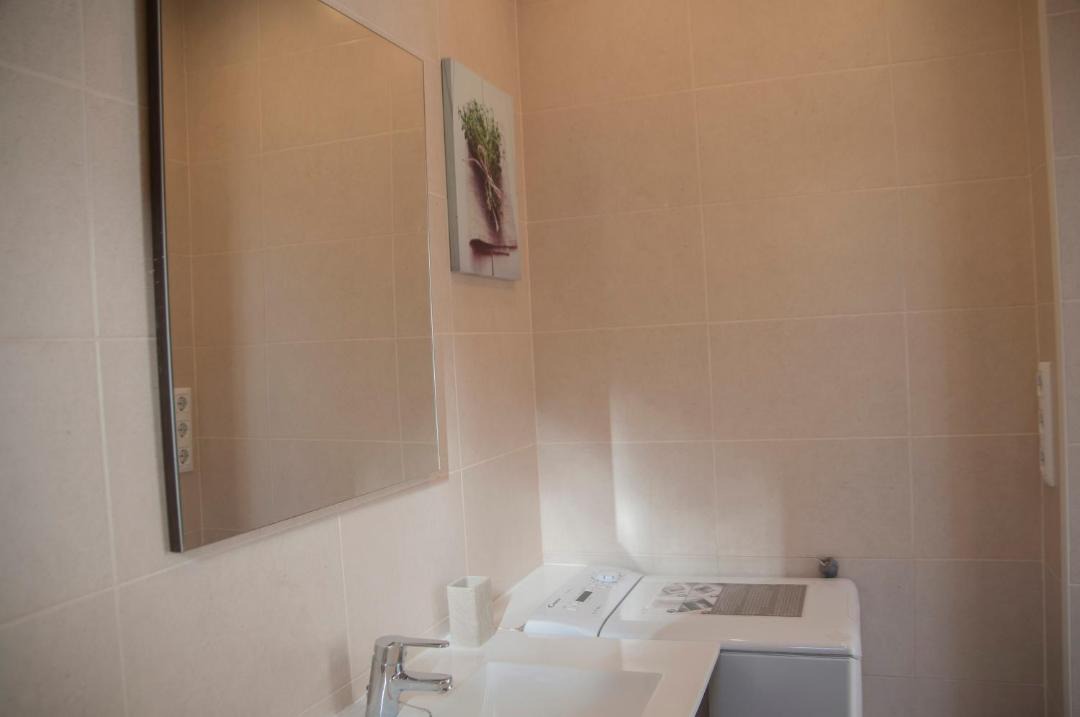 Photo of Bathroom in Sants