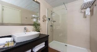 Photo of Bathroom in El Parc i la Llacuna del Poblenou