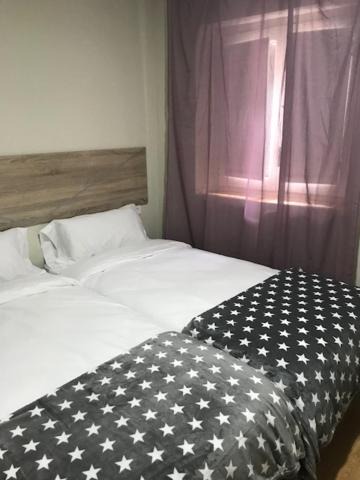 Photo of Bedroom in Vic