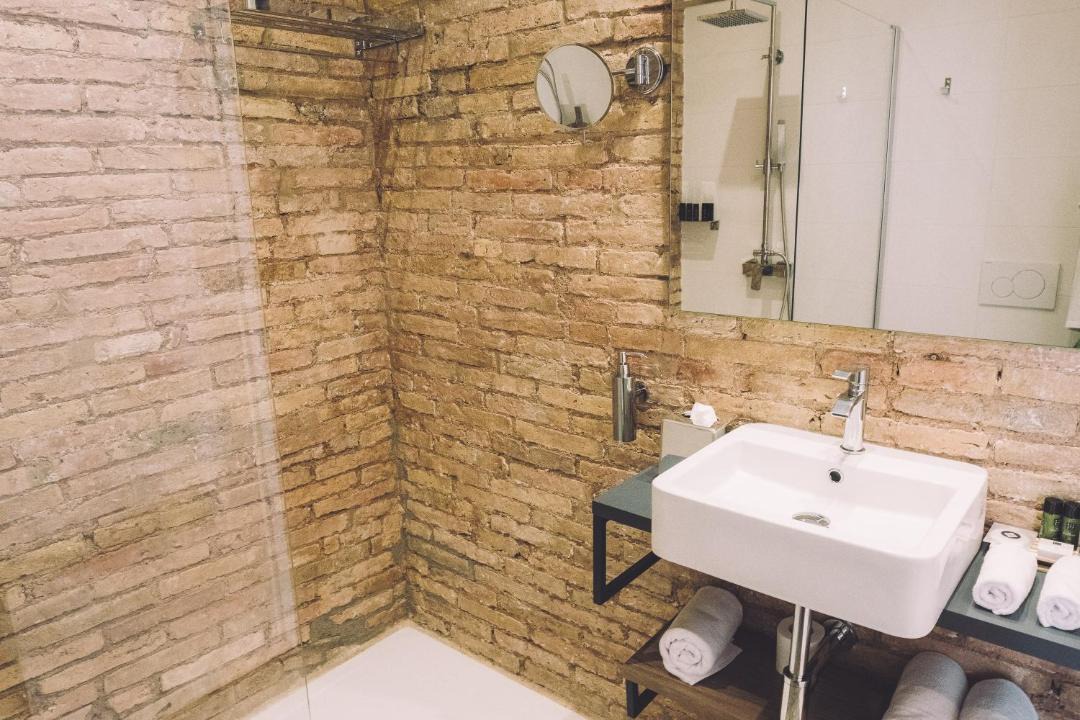 Photo of Bathroom in Passeig i Rodalia