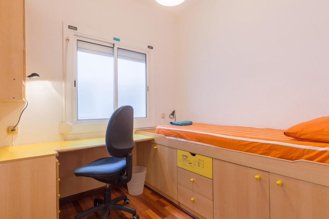 Photo of Bedroom in El Poble-sec