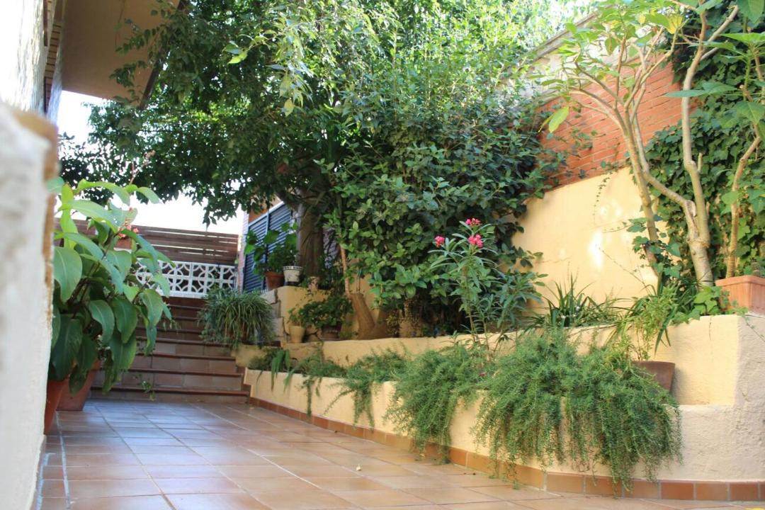 Photo of Patio Balcony in Argentona