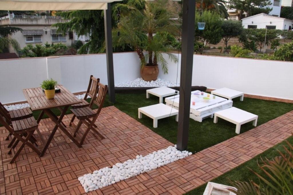 Photo of Patio Balcony in El Canyet