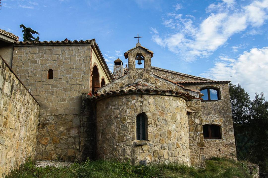 Photo of Buildings in Granera