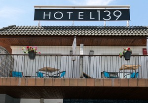 Hotel 139