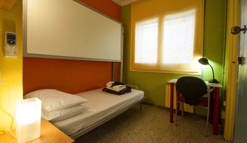 Habitación Individual con baño privado