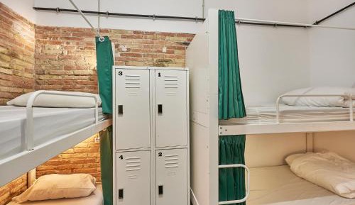 Bed in 6-Bed Mixed Dormitory Room